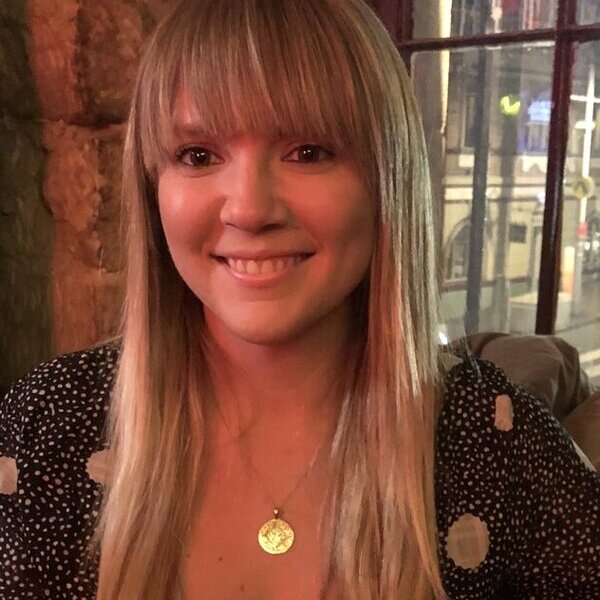 Louise Hutley