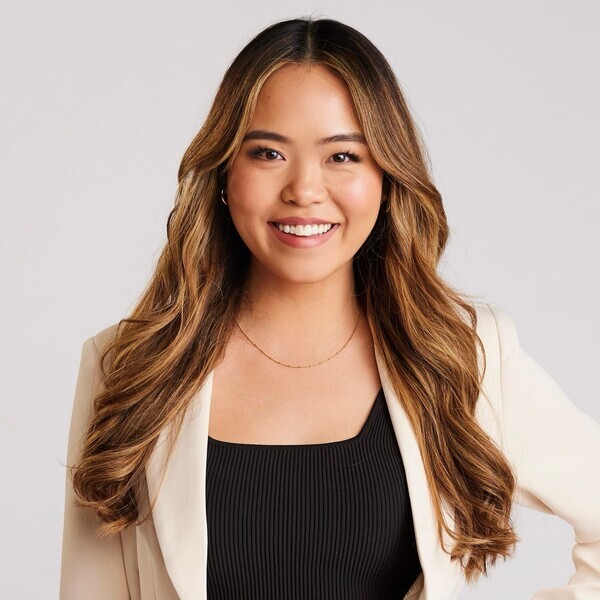 Michaela Tan